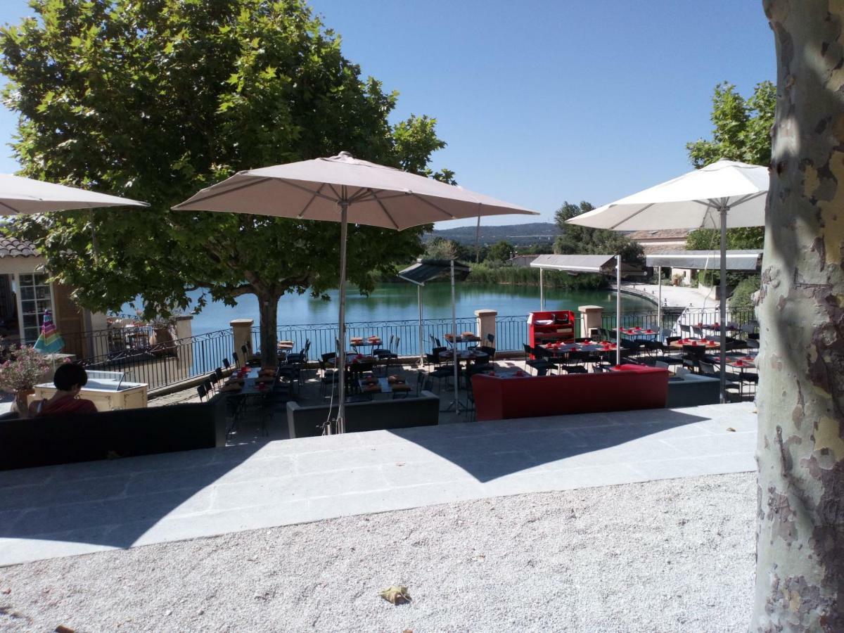 Charmant T2 Climatise Avec Belle Vue , Golf De Pont-Royal มัลล์มอร์ ภายนอก รูปภาพ